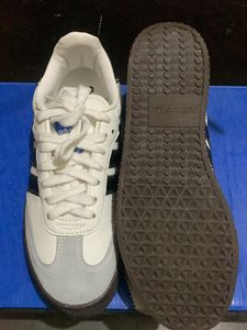 Adidas Samba Classic Sneakers