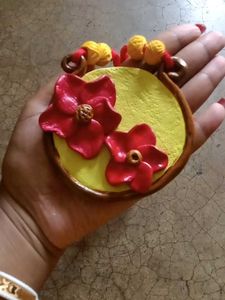 Floral Pendant Necklace