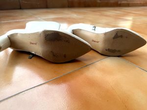 Sherrif Shoes Women White Solid Block Boots