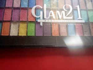 Glam 21 Eye Shadow Pallete
