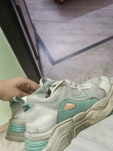 Skechers Women&#39;s Sneakers