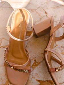 New Mochi Heeled Sandals
