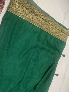 Elegant Green &amp; Gold Sari