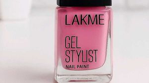 Lakme Gel Stylist Nail Paint