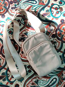 Vintage Crossbody Bag ✨