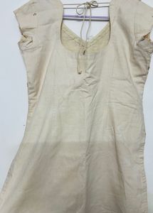 V- Neck Embroidery Kurta