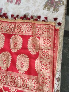Red &amp; Gold Dupatta