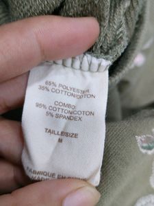 Canada Based Brand M Size