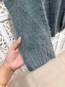 Cozy Turtleneck Sweater D