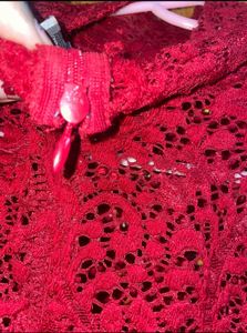 Vero Moda Red Lace Party top M/38