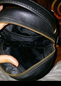 Bagsy Malone Sling Bag, Myntra Se Liya