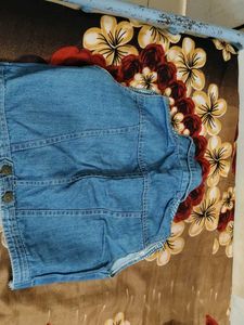 Denim Vest with Embellishments star print 🐾