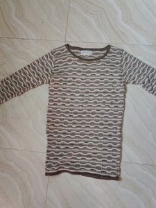 brown tan warm woollen top❤️