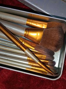Makeup Brushes