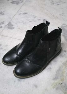 Chelsea Boots