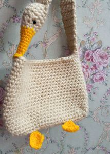 Goose (Duck)🦆 Sling Bag 🛍️