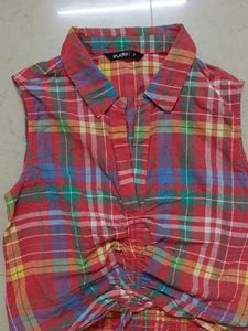 Zudio Plaid Crop Top