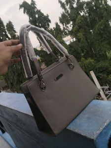 Elegant Handbag