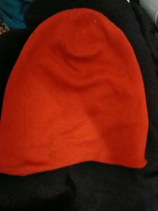 Red Fabric Topi ( CAP ) Winter