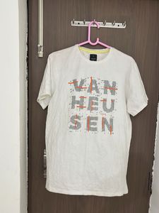 Van Heusen Graphic Print Tee Totally New