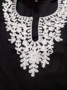 Elegant Black Embroidered Kurta