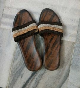 Each Rs 100 Only