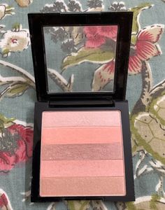 Revlon Highlighting Palette, Rose Glow
