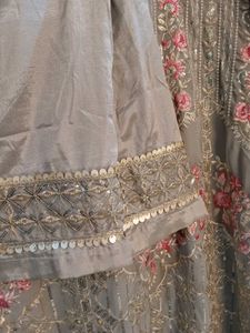 Beautiful Pakistani Kurta Set