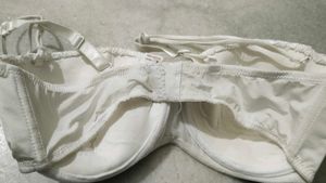 A Beautiful White Colour Bra