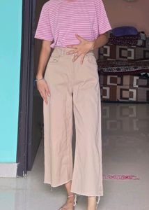 Korean Style Biege Baggy Jeans.