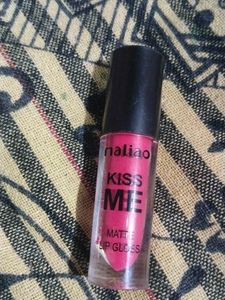 Maliao Kiss Me Matte Lipsticks 💄