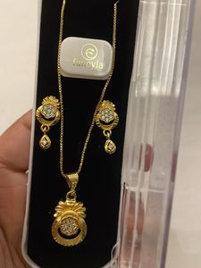 Gold-Plated Necklace &amp; Earring Set