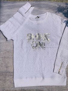 DNMX WHITE SWEATSHIRT