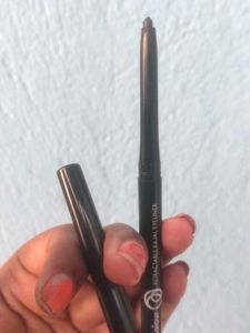 Oriflame OnColour Retractable Kajal Eyeliner BLACK
