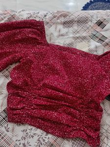 Red & White print top