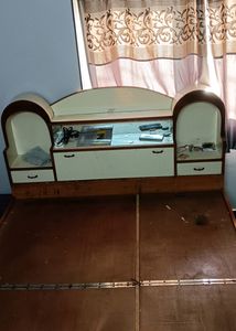 Double Bed With Storage