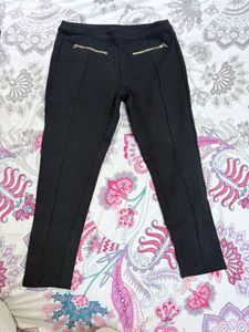 Chic Black Ankle Pants