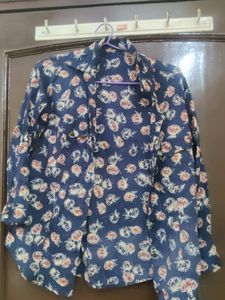 Blue Floral Printed Fitted Shirt