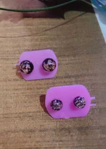 Stone Earing