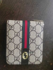 Gucci Wallet:for Men & Women
