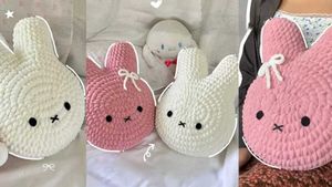 Crochet Cute Pillow