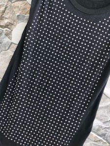 Classic Sleeveless top