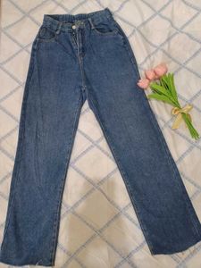 Urbanic High waisted Denim