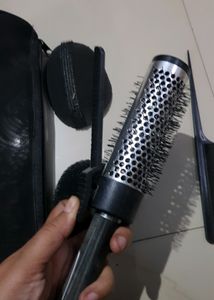 Hair Designing Kit With Extra 3 Comb Set