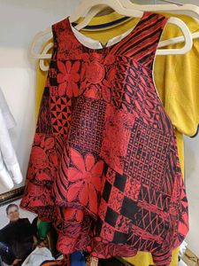 Bold Red &amp; Black Printed Sleeveless Top