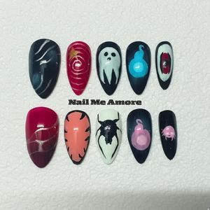 Press on nails red and black