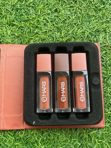 Mars Queen of Mattes Palette