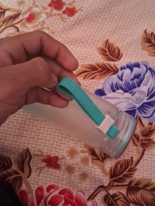 a glass water bottlw
