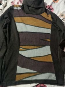 Abstract Turtleneck Top to