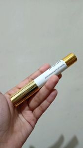 Moisturizing Matte Lip Crayon (Debuntate Shade)